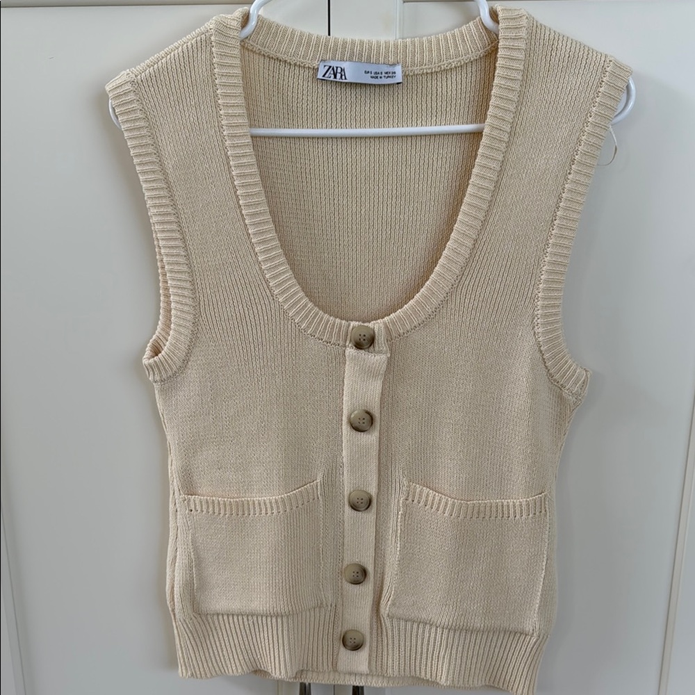 Zara Cream Knit Button-Up Vest